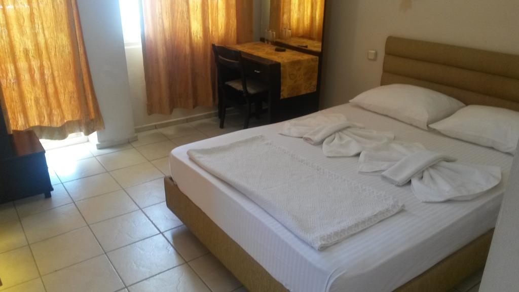 מרמריס La Vita Beach Hotel מראה חיצוני תמונה